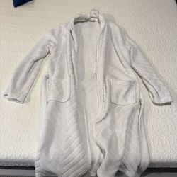 ULTA ROBE
