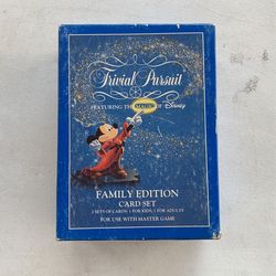 Trivial Pursuit Featuring Magic Of Disney Family Ed Card Set Adult / Kids