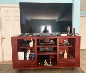 Tv stand