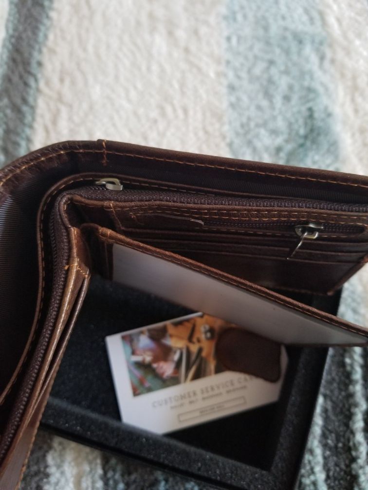 Swallow mall wallet