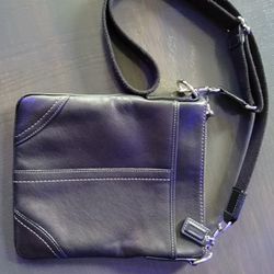 Coach Cross body Black Geniune Leather Bag