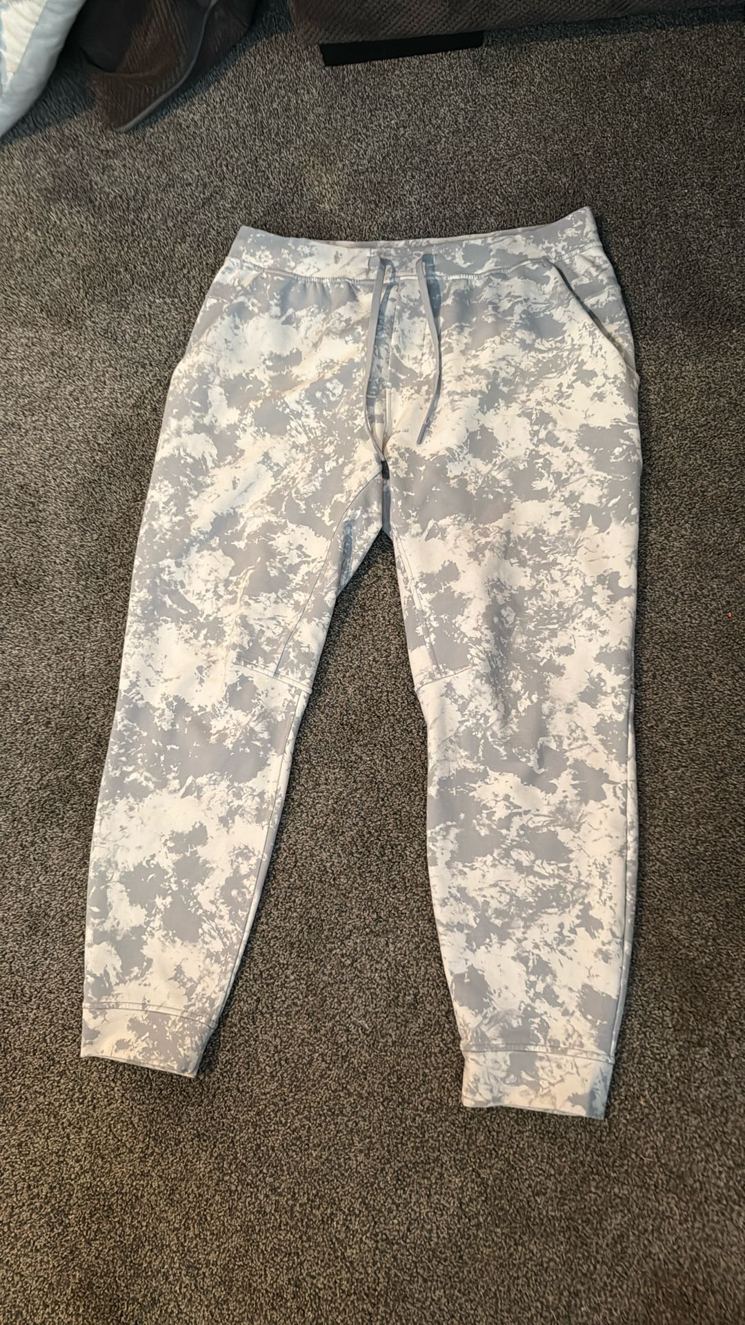 Lululemon Joggers w/ A Grey/White Digital Camo Print Combination