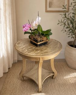 GORGEOUS Round Weathered Pottery Barn STYLE Accent Side Table