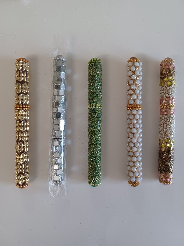 Decorative Screw Top Writing  Pens 