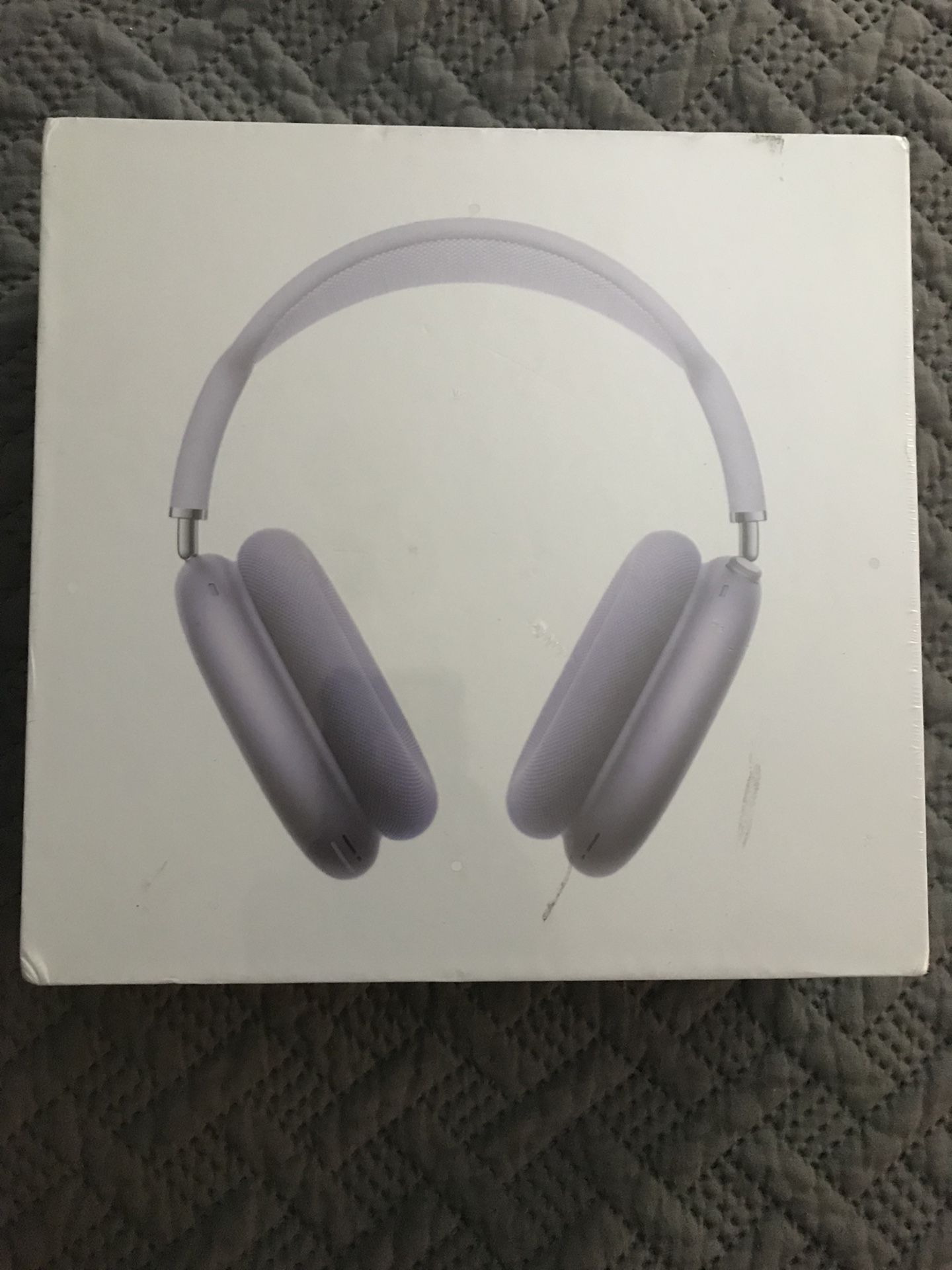 Brand NEW Apple AirPods Max  Headphones 