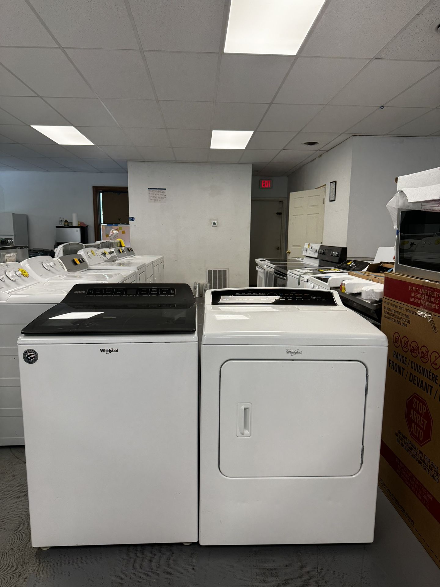 Electric Washer Dryer Set both Works Perfectly 1216 Hartford Turnpike Vernon CT