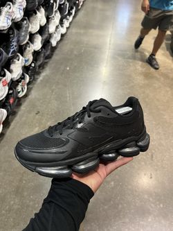 New balance 2000 black