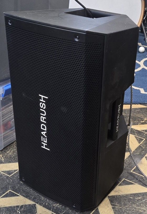 Headrush Powered Monitors 112 and 108 With Stand