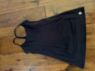 Vuori women’s black athletic dress size M