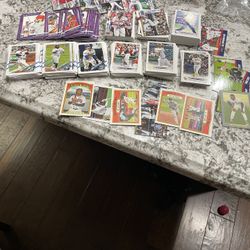 Lot Of Over 250 Topps Baseball Cards
