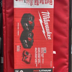 Milwaukee M18 5.0 X 2 Battery Kit