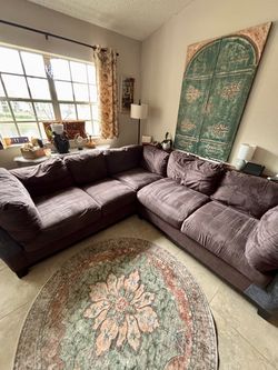 FREE COUCH