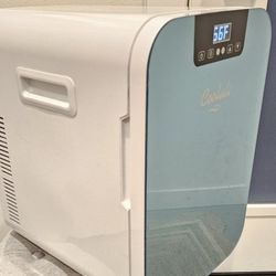 Mini Refridgerator (Fridge) - No Shelves
