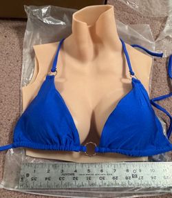 Silicone breastplate