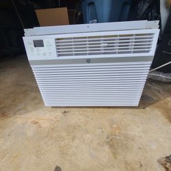 Window Air Conditioner