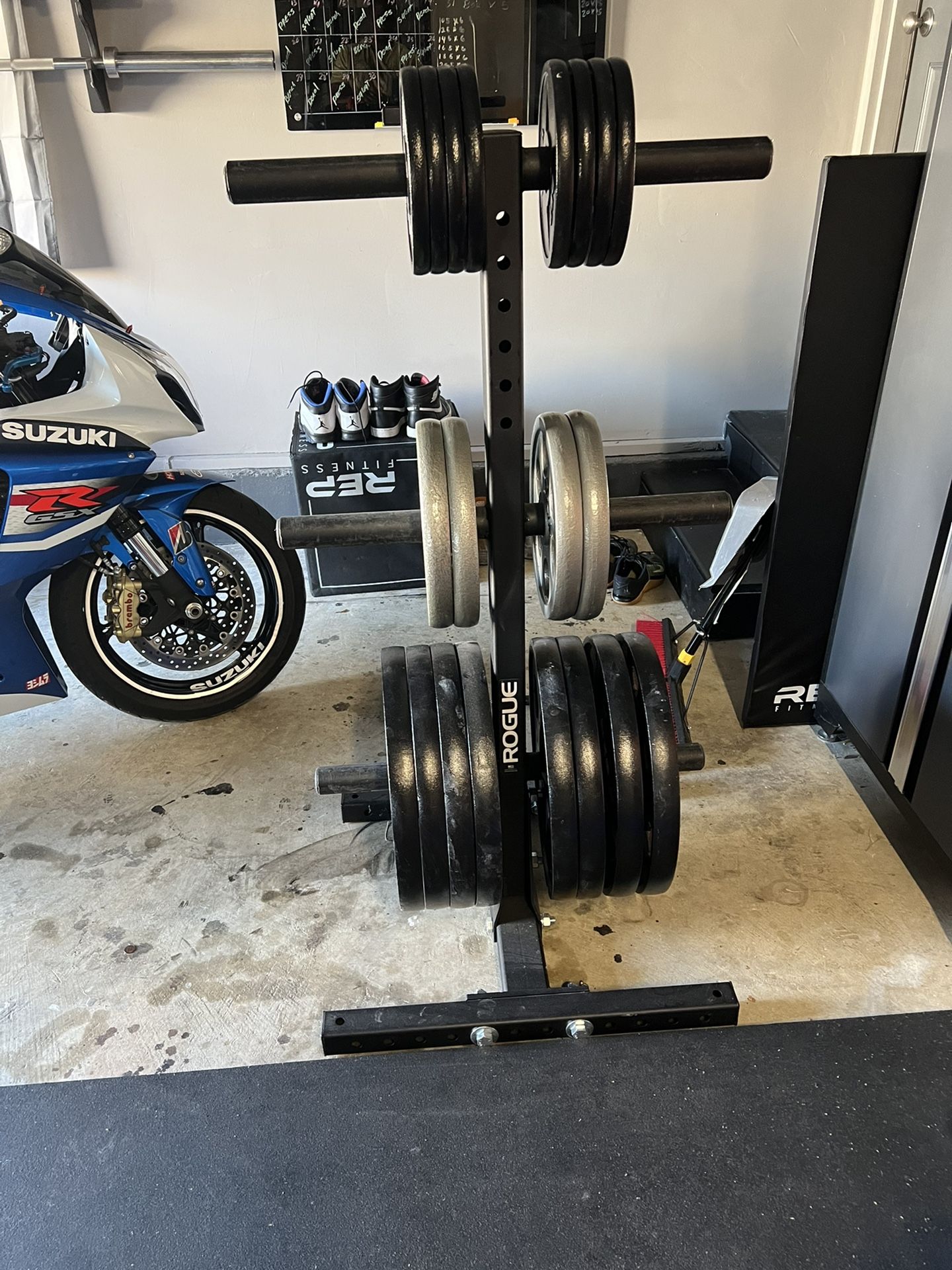 Rogue Vertical Weight Tree for Sale in Largo MD OfferUp