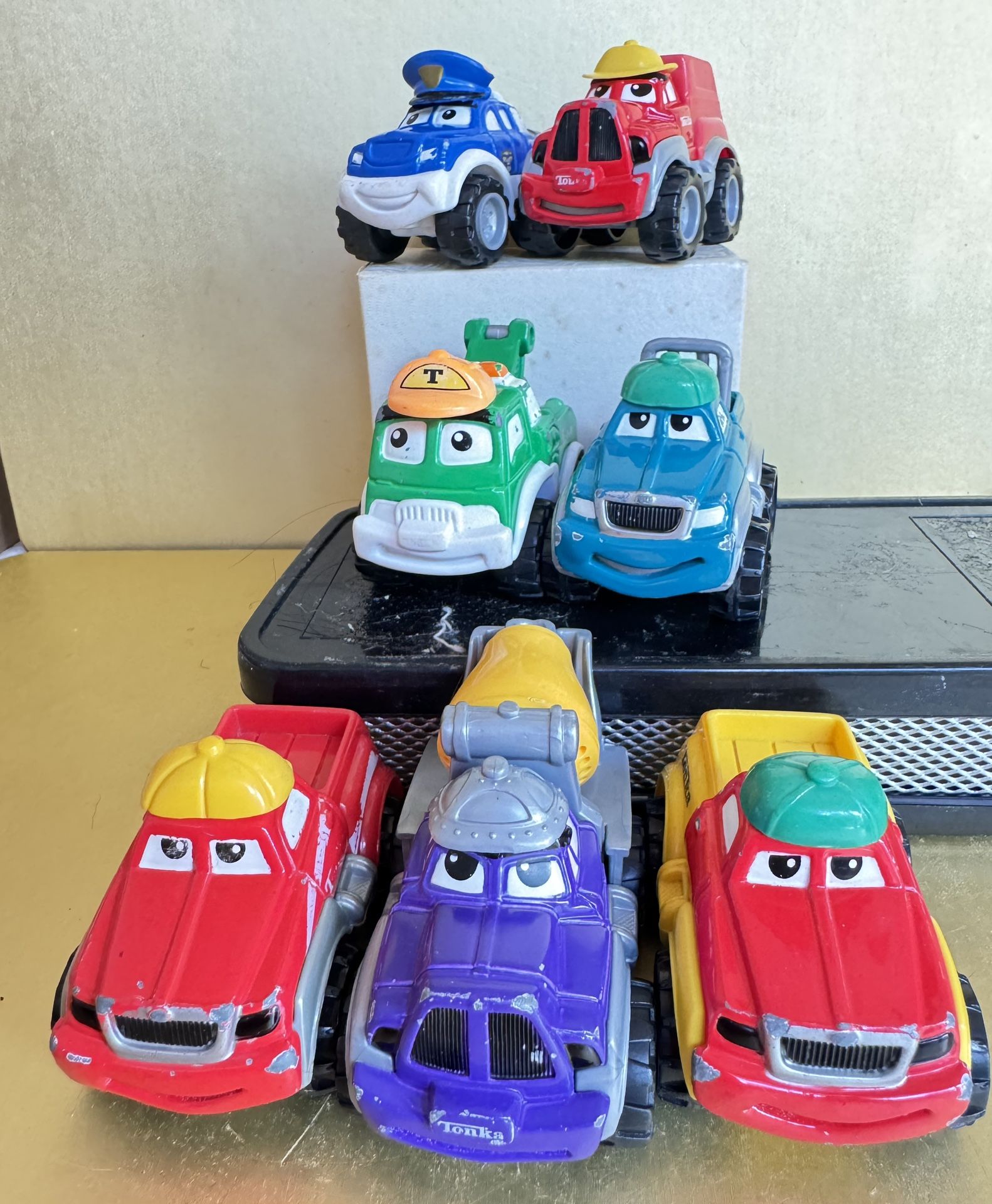 Tonka Maisto 2000 Hasbro Friends Toy Trucks Set/7