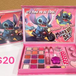 Stitch Makeup Pallete