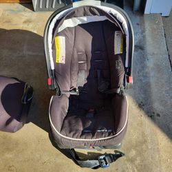 Car seat (rear facing)