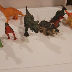 8 Dinausors Toy