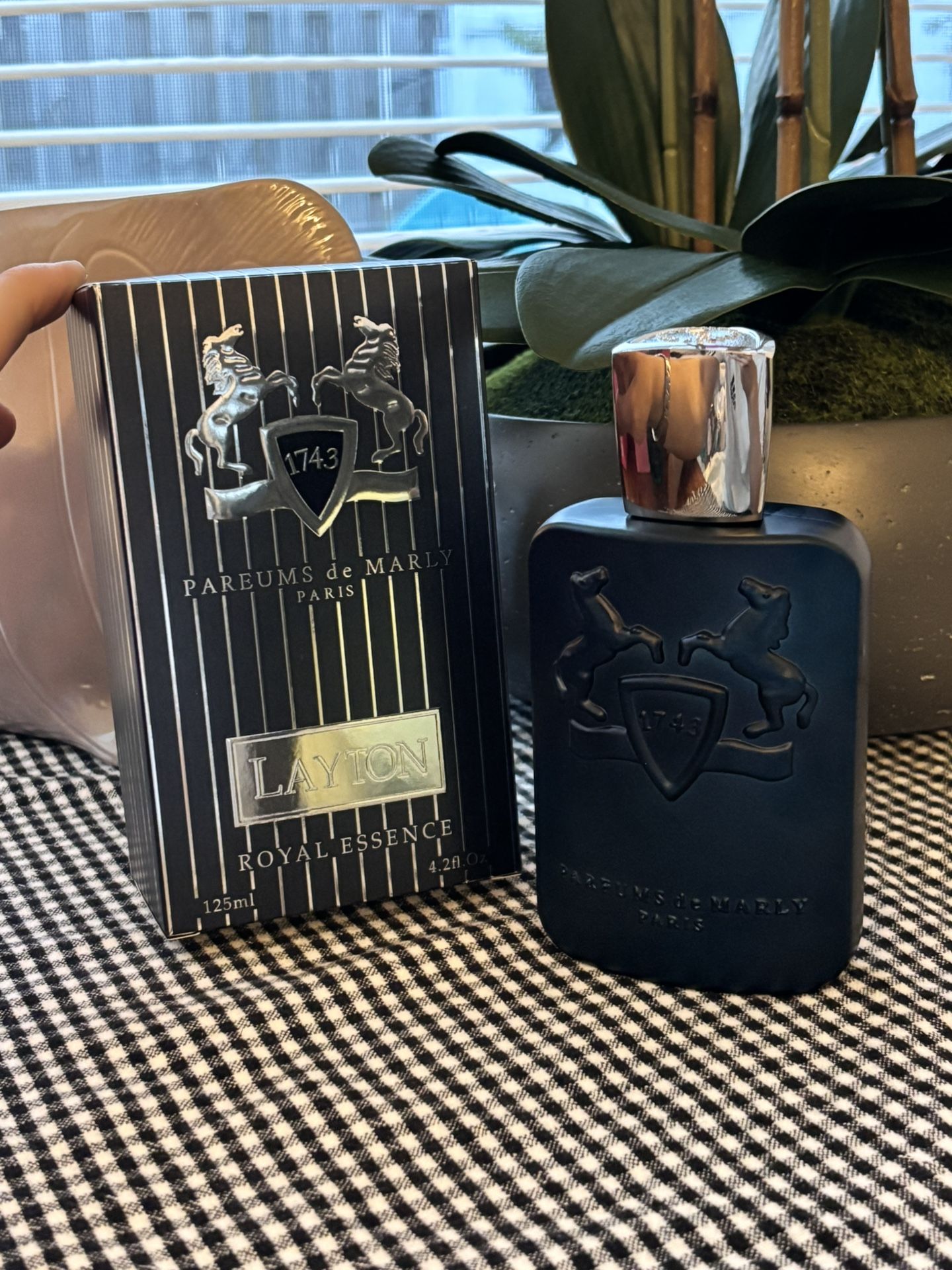 Parfumes de Marly Layton Royal Intense