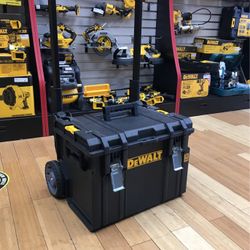 Dewalt Rolling Tool Box