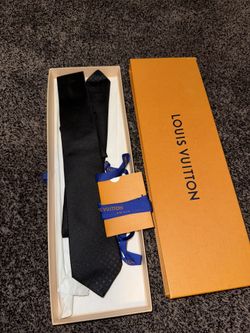 Real Louis Vuitton Tie Slim Size Brand New Only Wore Once