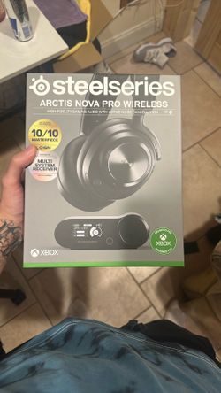 Steel Series Arctic Nova Pro