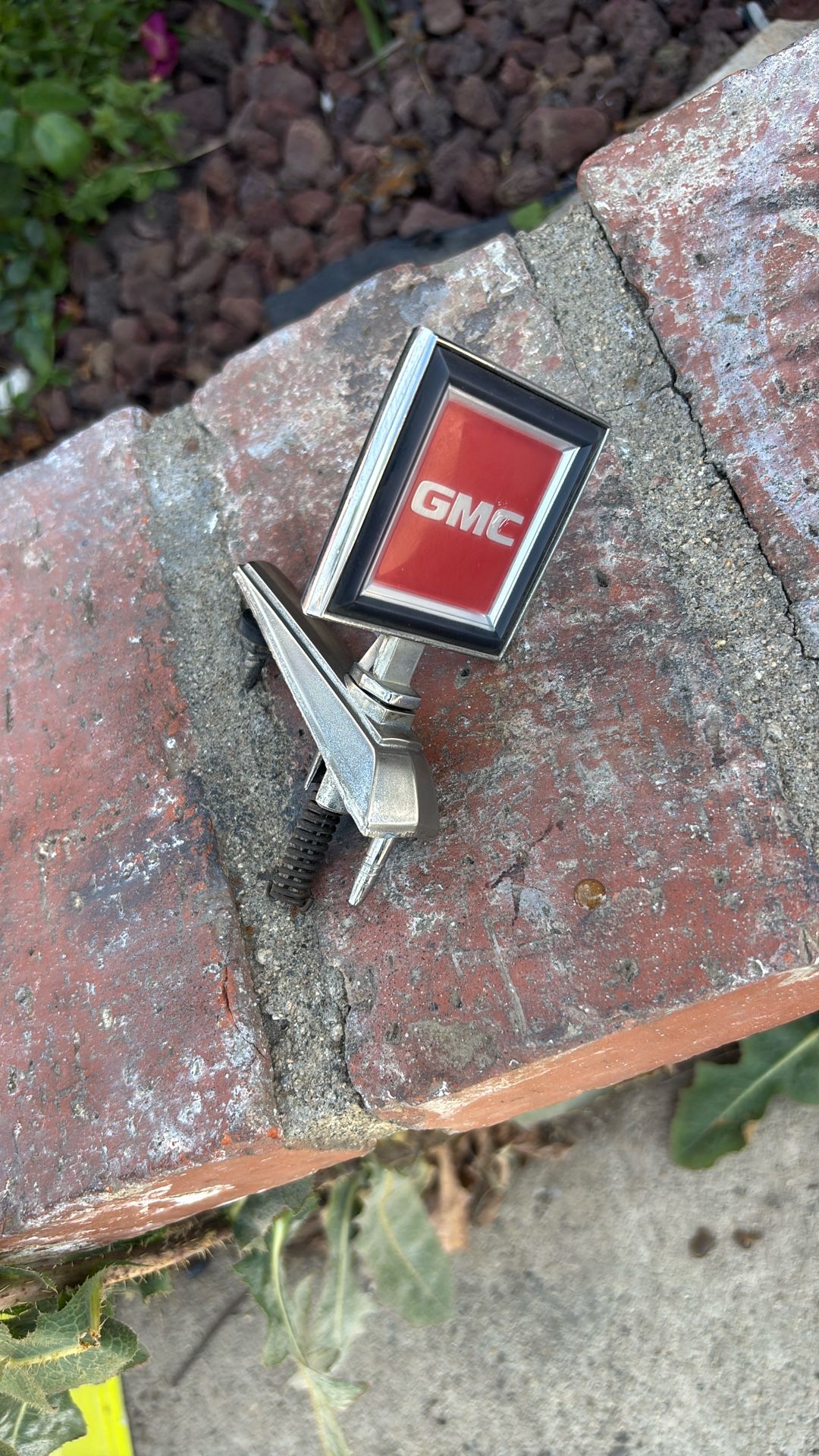 C10 Parts “ Hood Emblem Ornament “