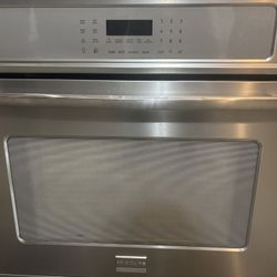 Frigidaire Convection Oven