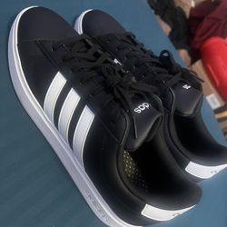 Adidas cloudfoam comfort Size 12 