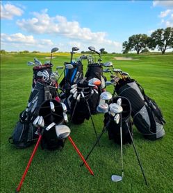 Golf full sets Multiple Men's available with irons, wood, driver, putter and wedge balls some include various Taylormade cobra Titleist Mizuno Clevela