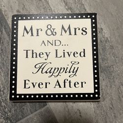 Mr And Mrs Frame