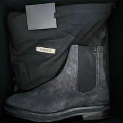 BRAND NEW YEEZY SEASON 6 CHELSEA BOOT SUEDE GRAPHITE SIZE 45 $400