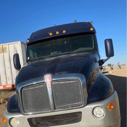 2003 Kenworth T2000