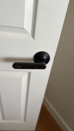 Ghome smart lock
