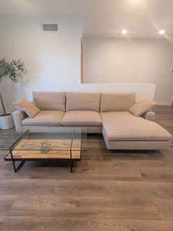 West Elm Boucle Sectional Free Delivery $725