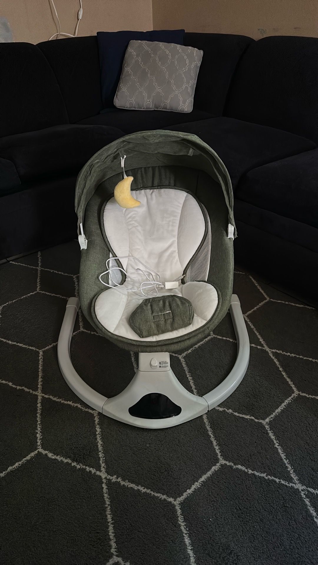 Baby swing