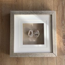 Crystal frame