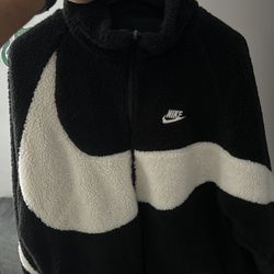 Nike Big Swoosh Reversible Fleece 