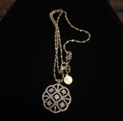 Charter Club Gold Tone Clear Crystal Round Pendant Elegant Demure Necklace 16"
