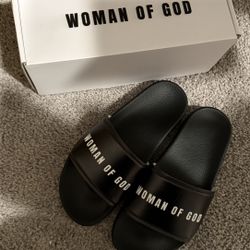 New With Box Women’s Woman Of God Slides Size 7