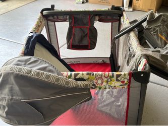 Pack and play