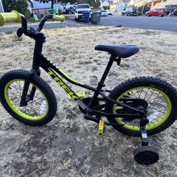 Trek Kids 16in Bike. 