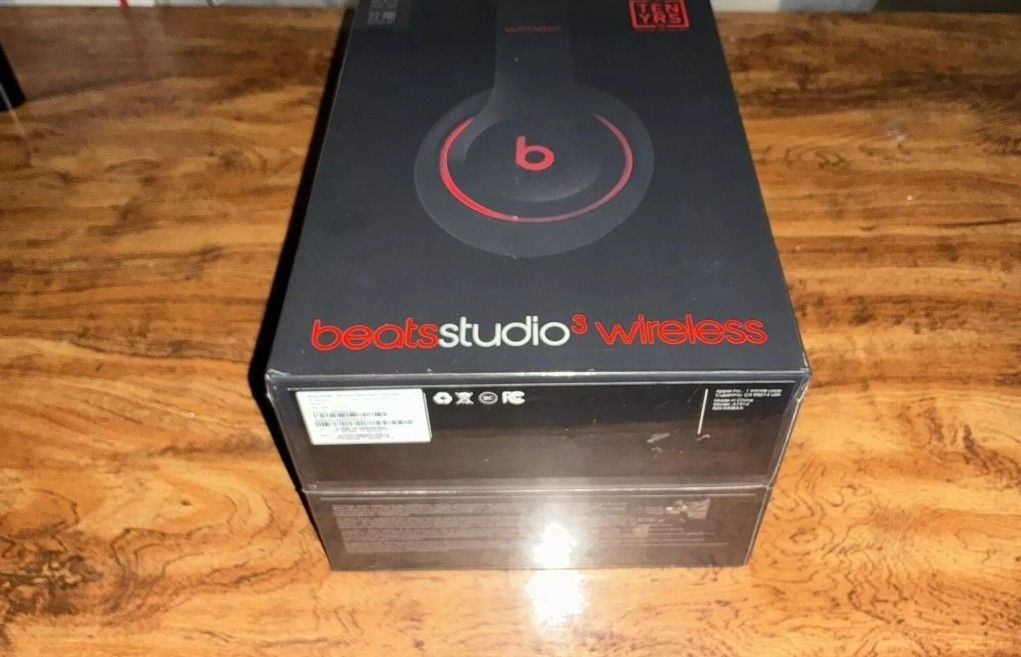Beats Studio 3 Wireless- New Sealed
