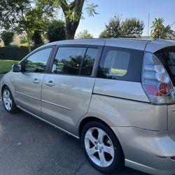 2006 Mazda Mazda5