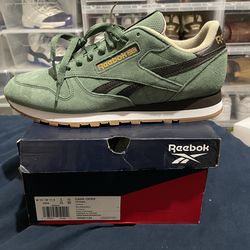 Sz 10 Olive Reebok New $50 FIRM NO TRADES