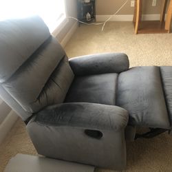 Recliner 