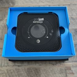 Nighthawk LTE Mobile Hotspot Router Steel Gray MR1100