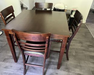 Lifestyle 5-Piece Counter Height Dining Set